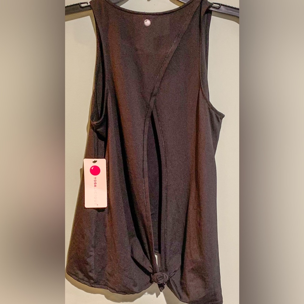 Yogalicious Tank NWT - Picture 2 of 4